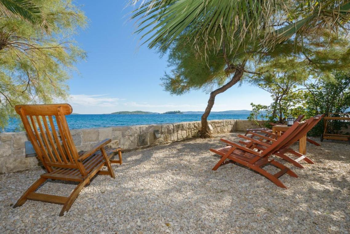 Luxury Beachfront Villa Mare With Private Pool At The Beach Orebic - Peljesac Bagian luar foto